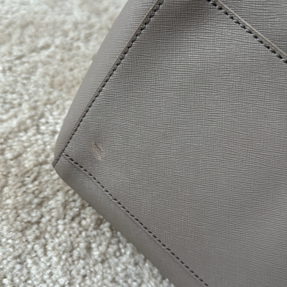 Tory Burch York Tote - Picture 6 of 9